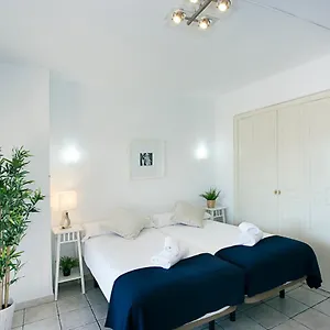 https://monko-baobab.hotelsinnerja.org