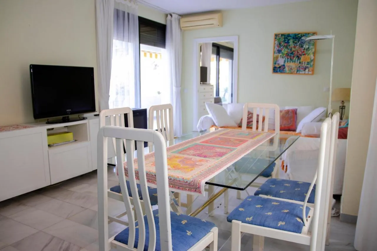 Homestay Jardines Puerto Banus Rooms Marbella