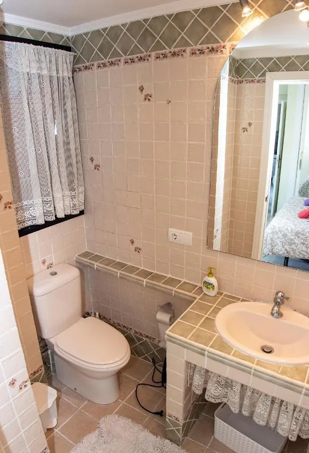 Alloggio in famiglia Jardines Puerto Banus Rooms Marbella Spagna